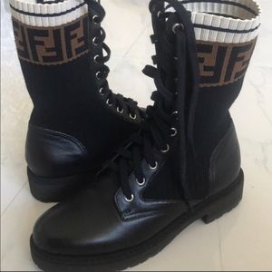 Fendi ankle Black leather biker boots